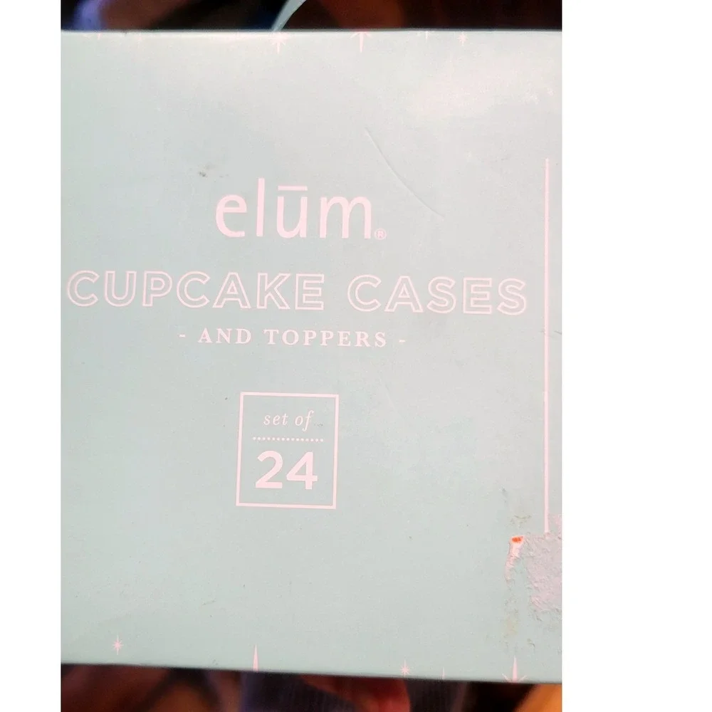 Elum Cupcake Cases and Toppers Set of 24‎ Unicorn Winter Theme Baking Party